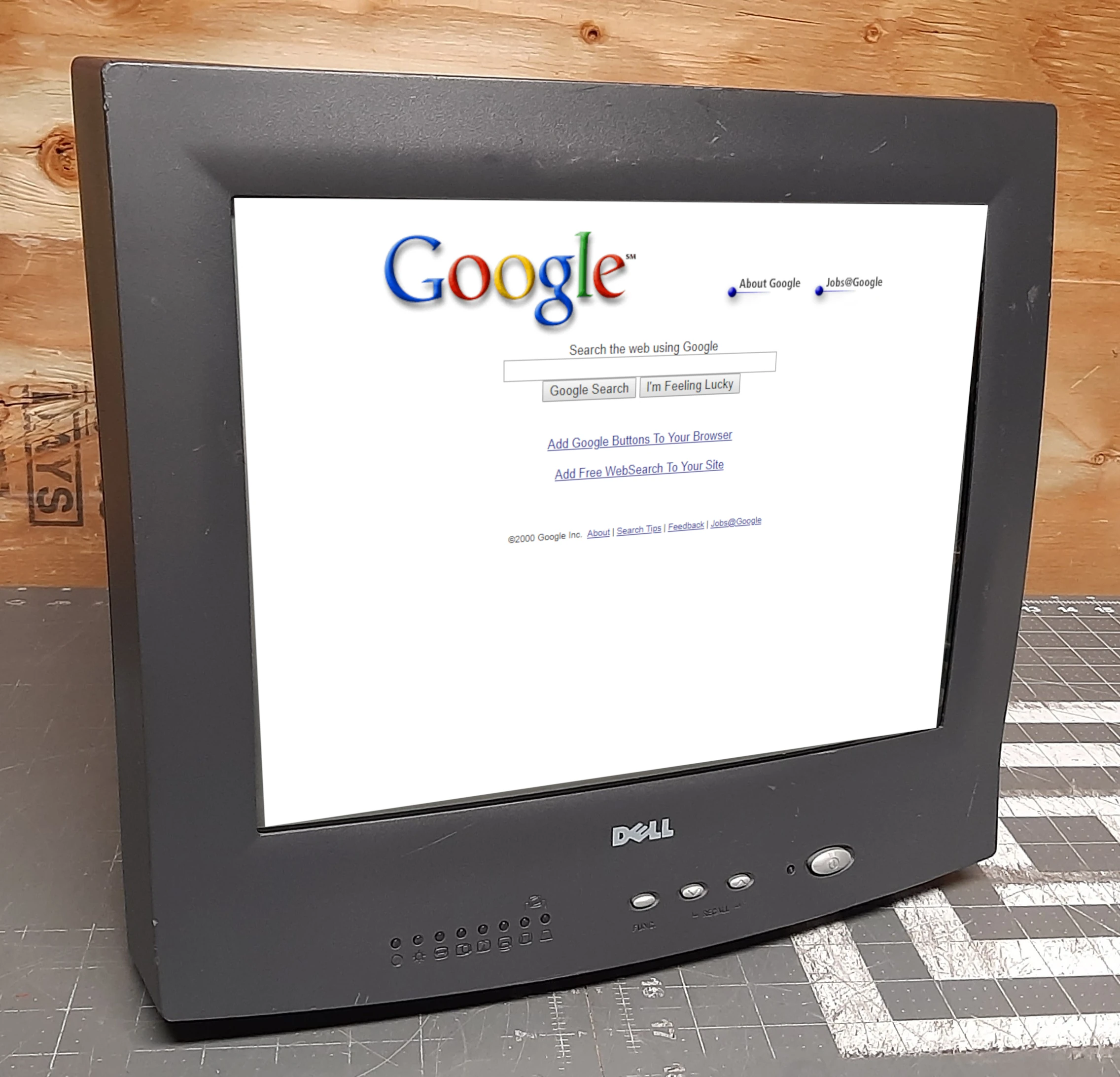 2000 computer display